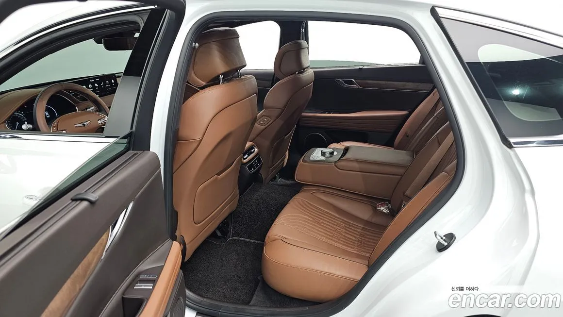 Genesis G80 — фото 10