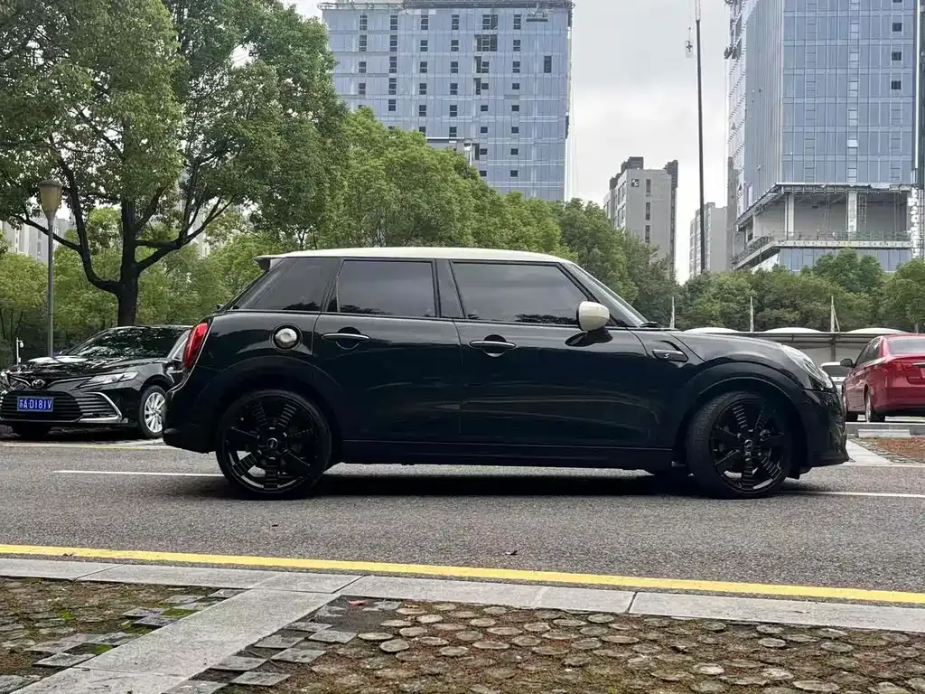MINI Cooper (3-door) 2022 из CN, фото 5