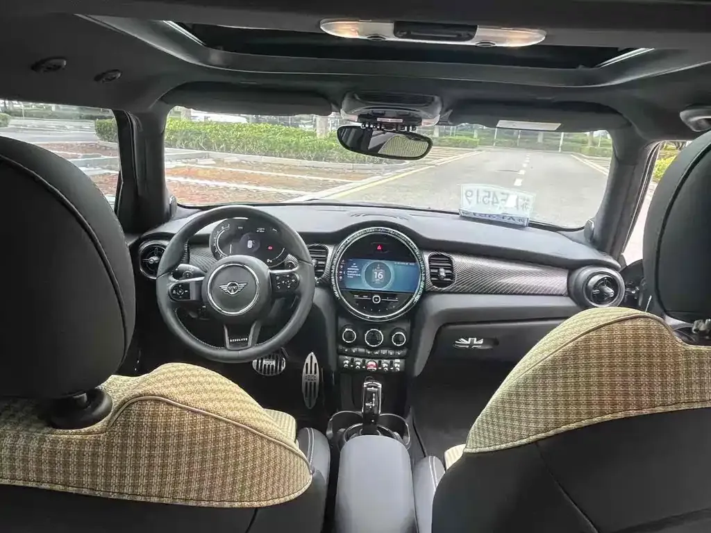 MINI Cooper (3-door) 2022 из CN, фото 6