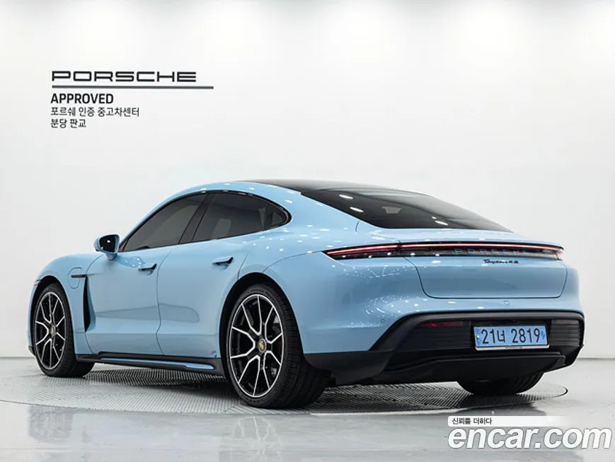 Porsche Taycan 2024 из KR, фото 2