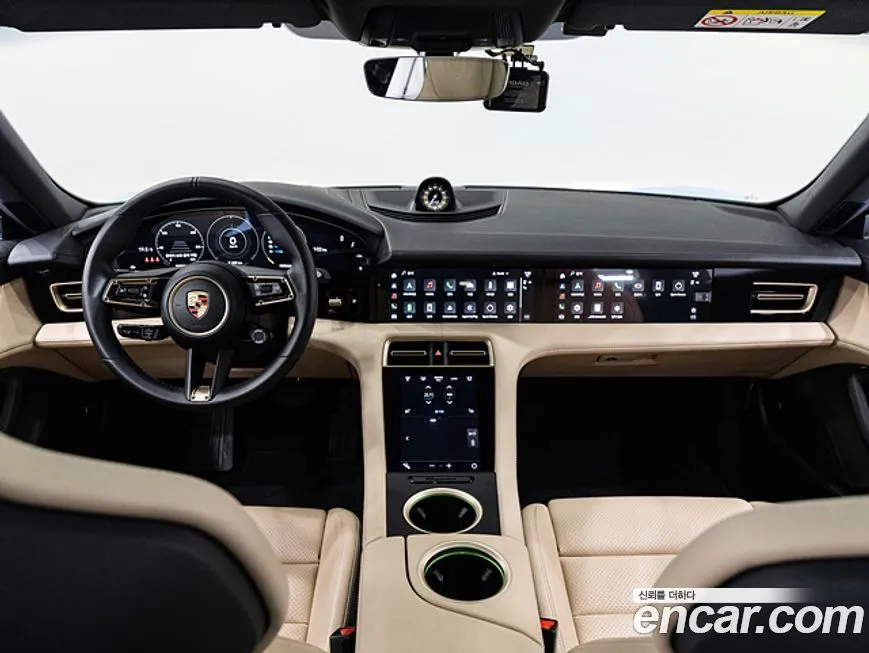 Porsche Taycan 2024 из KR, фото 7