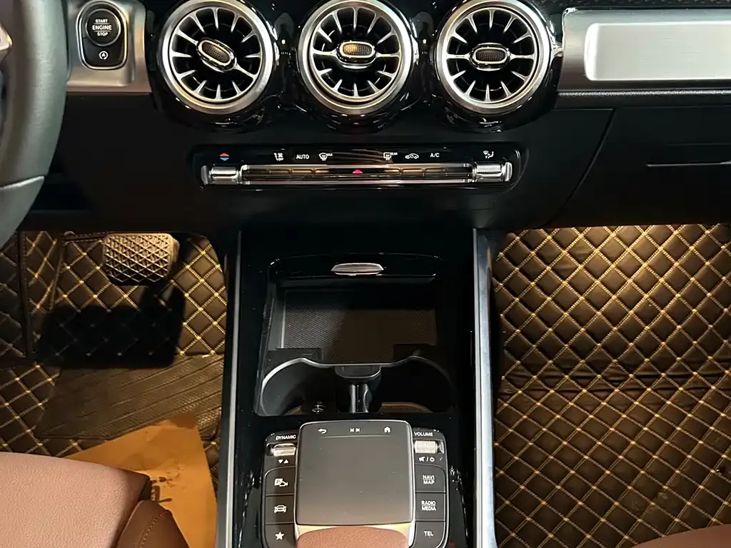 Mercedes-Benz GLB 2024 из CN, фото 10