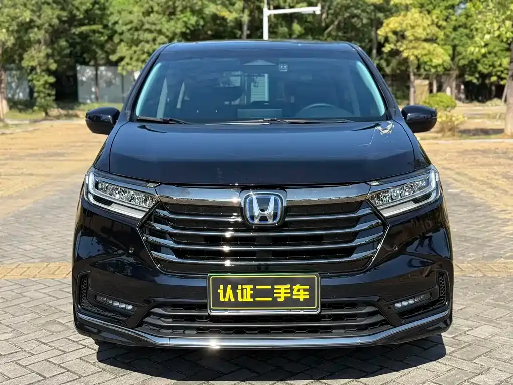 Honda Odyssey — фото 2