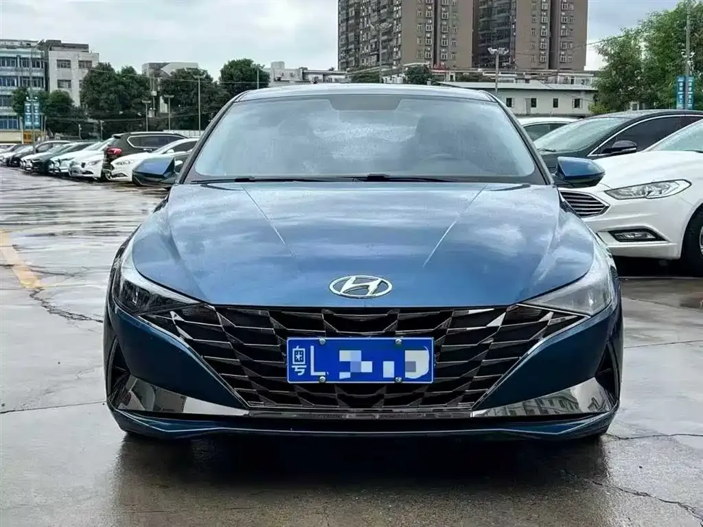 Hyundai Elantra 2022 из CN, фото 1