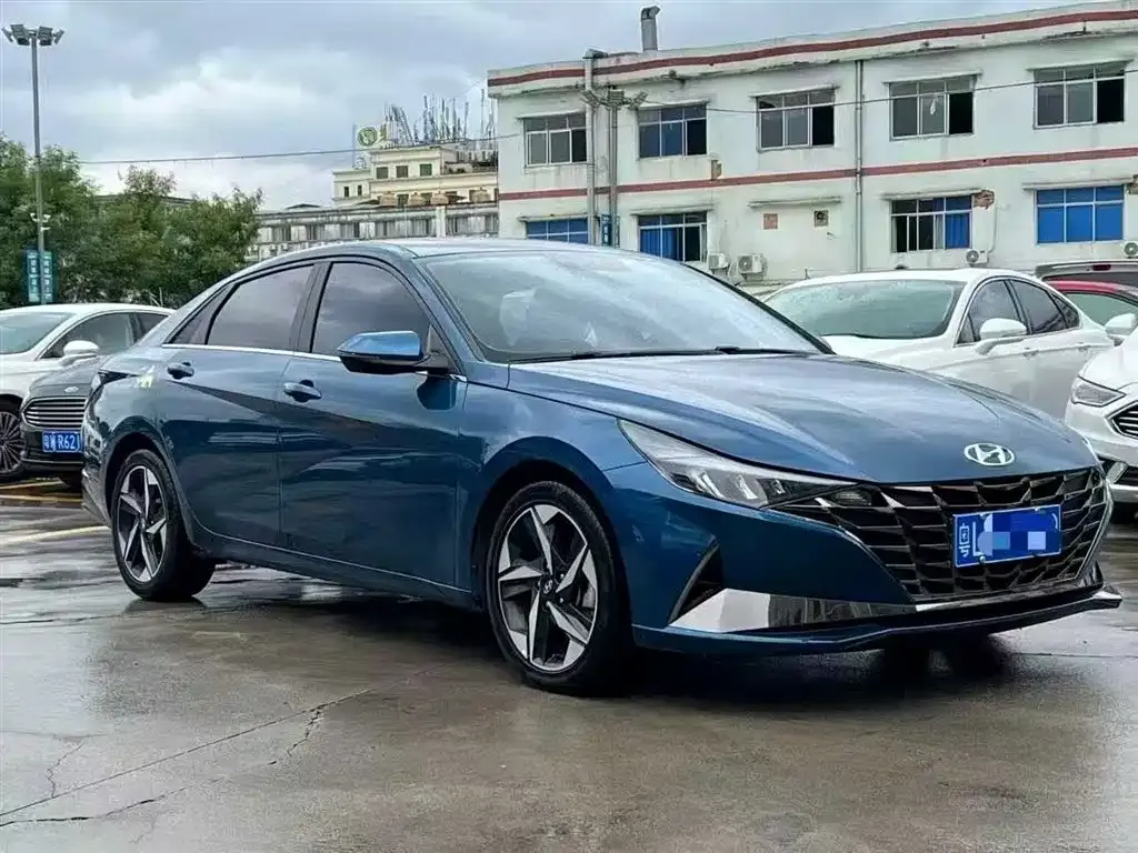 Hyundai Elantra 2022 из CN, фото 2
