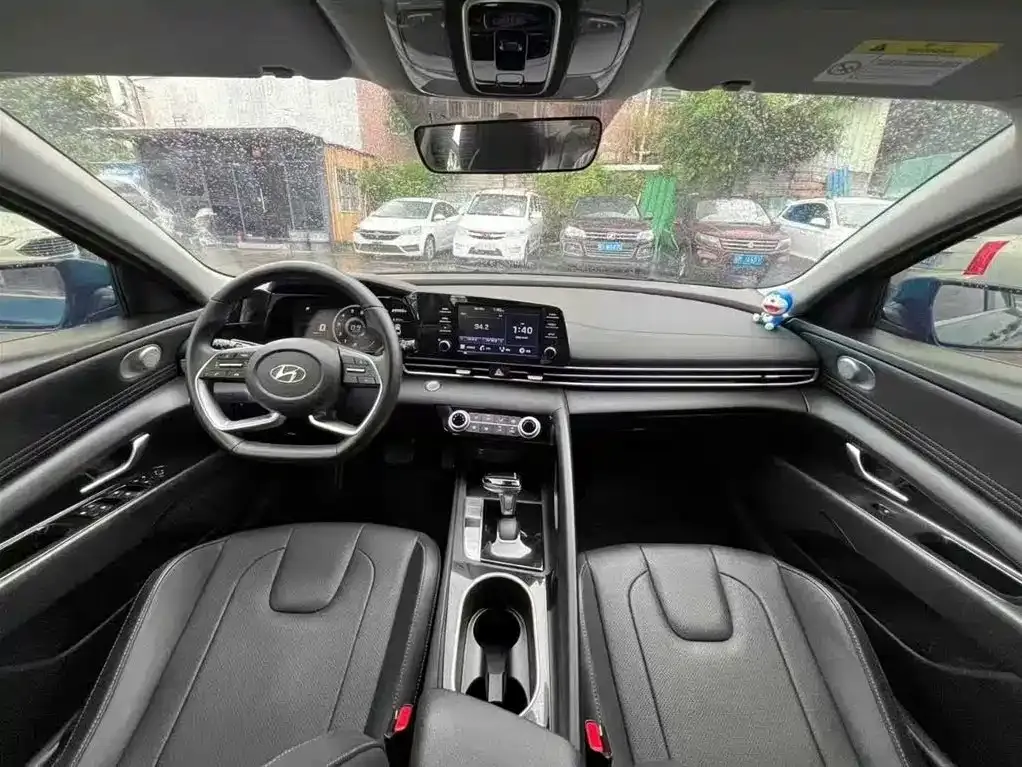 Hyundai Elantra 2022 из CN, фото 3