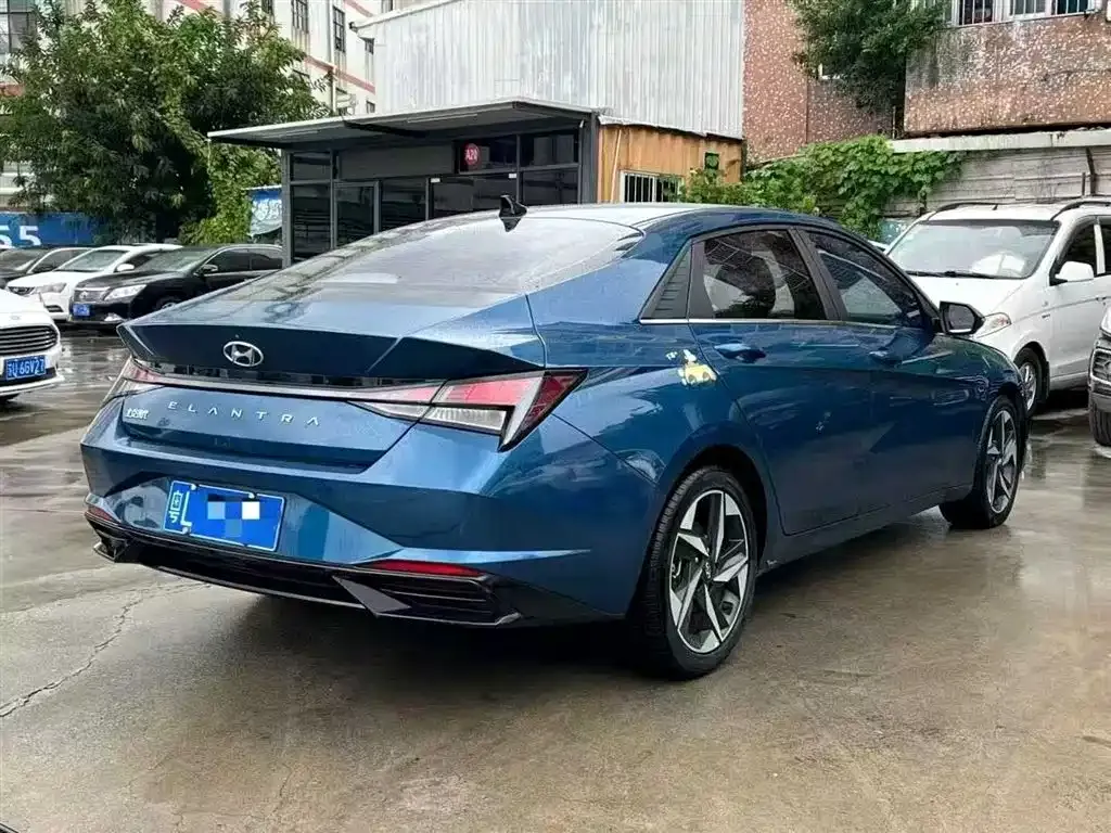 Hyundai Elantra 2022 из CN, фото 5