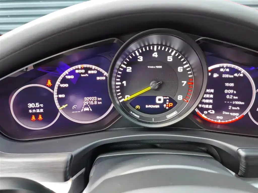Porsche Panamera Hybrid — фото 8