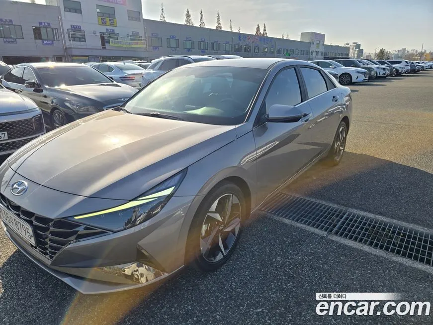 Hyundai AVANTE — фото 2
