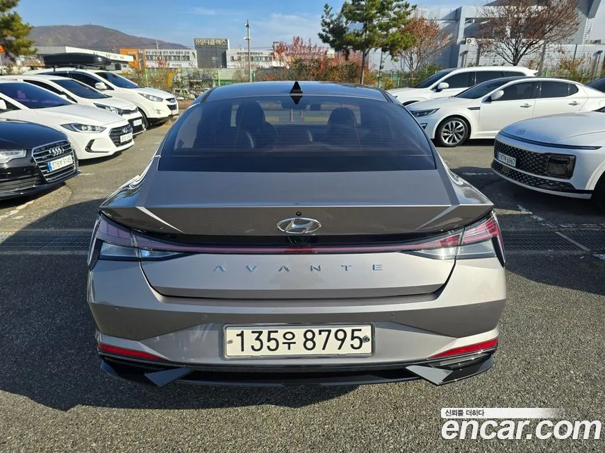 Hyundai AVANTE — фото 4