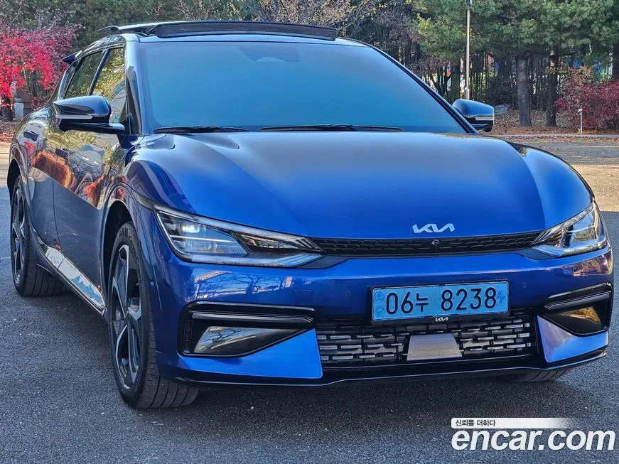 Kia EV6 2023 из KR, фото 2