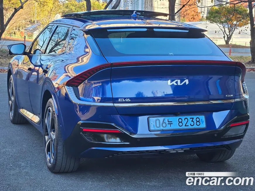 Kia EV6 2023 из KR, фото 5