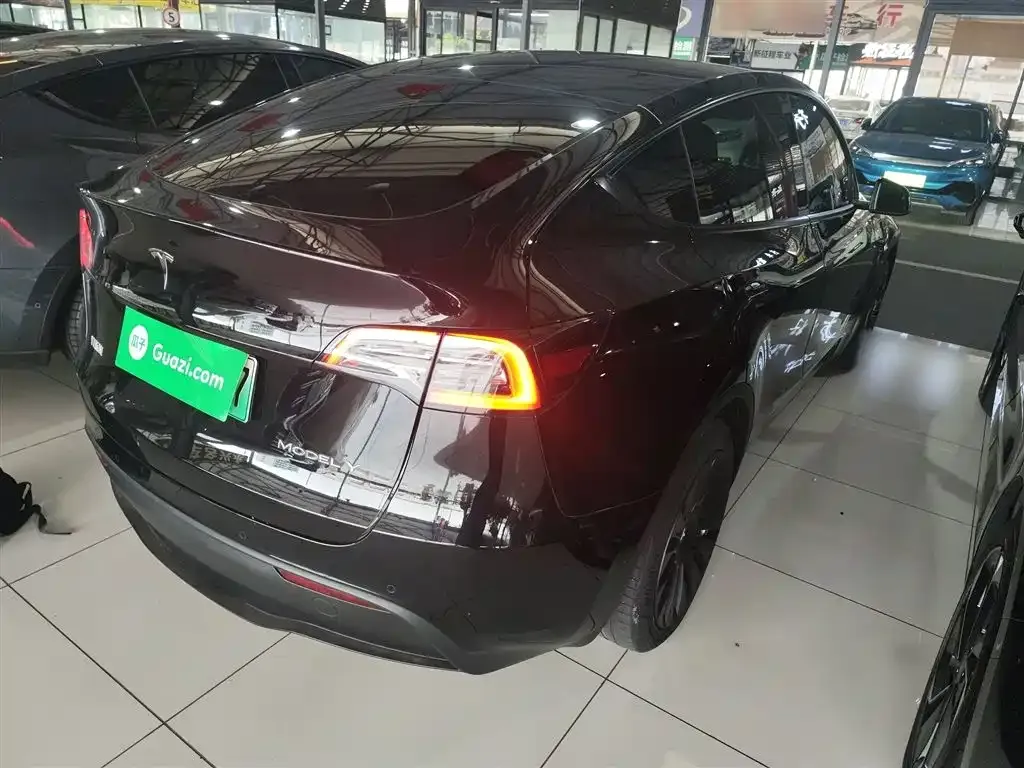 Tesla Model Y 2022 из CN, фото 7
