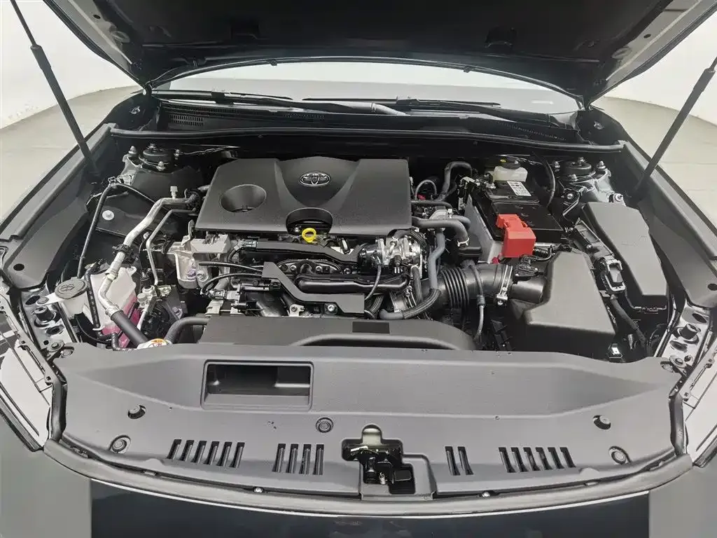 Toyota Camry 2024 из CN, фото 6