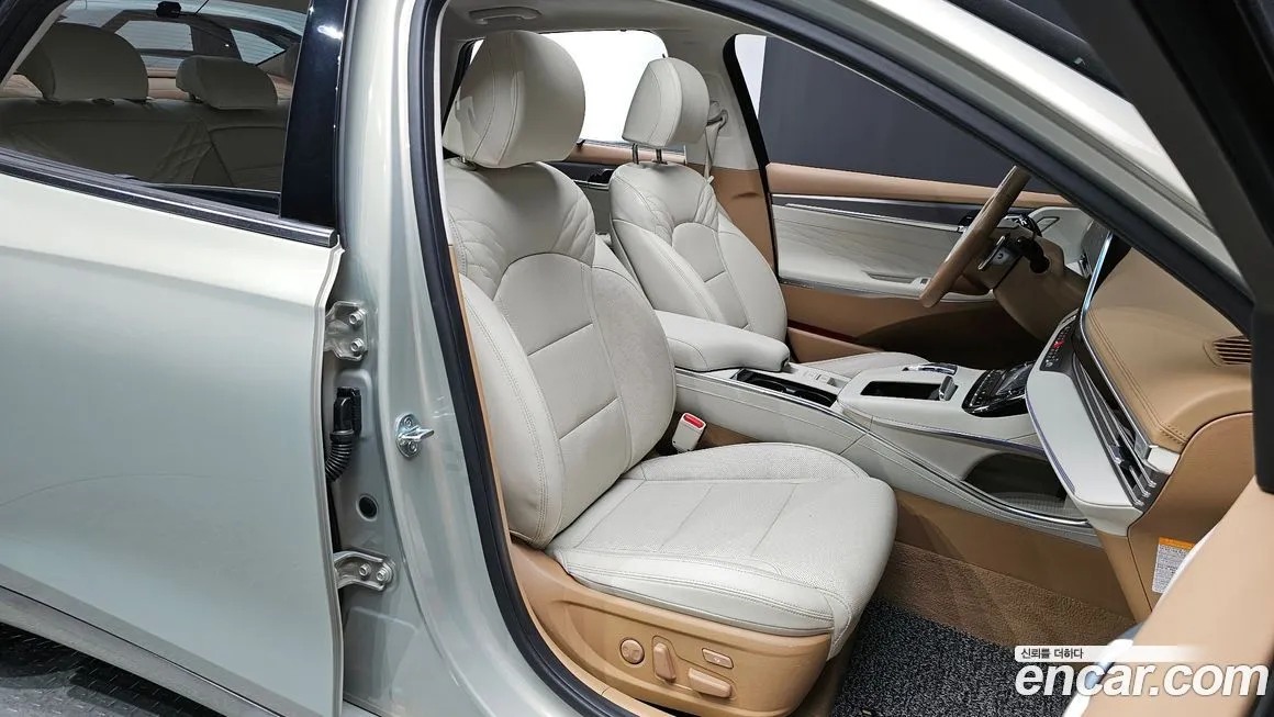 Hyundai Grandeur — фото 10