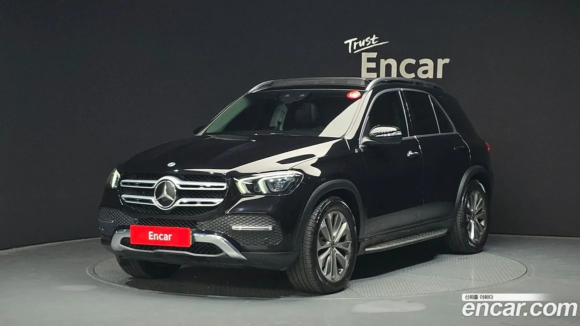 Mercedes-Benz GLE-Class — фото 1