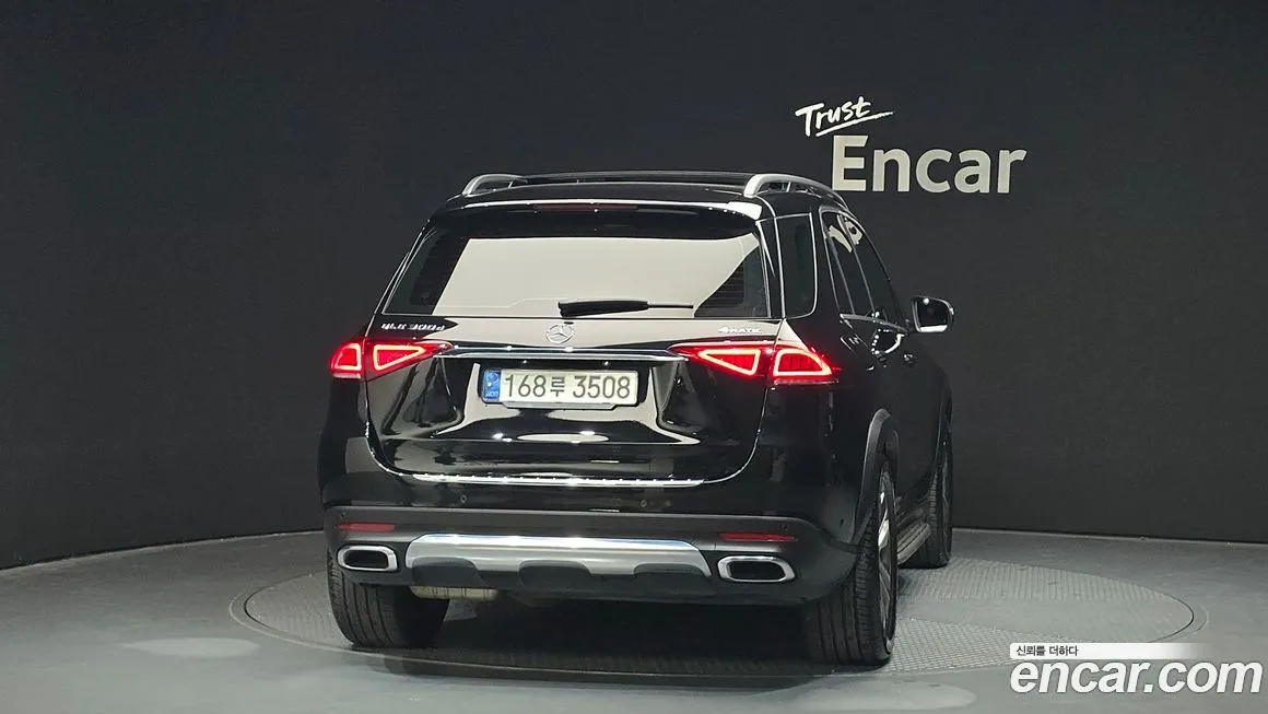 Mercedes-Benz GLE-Class — фото 4