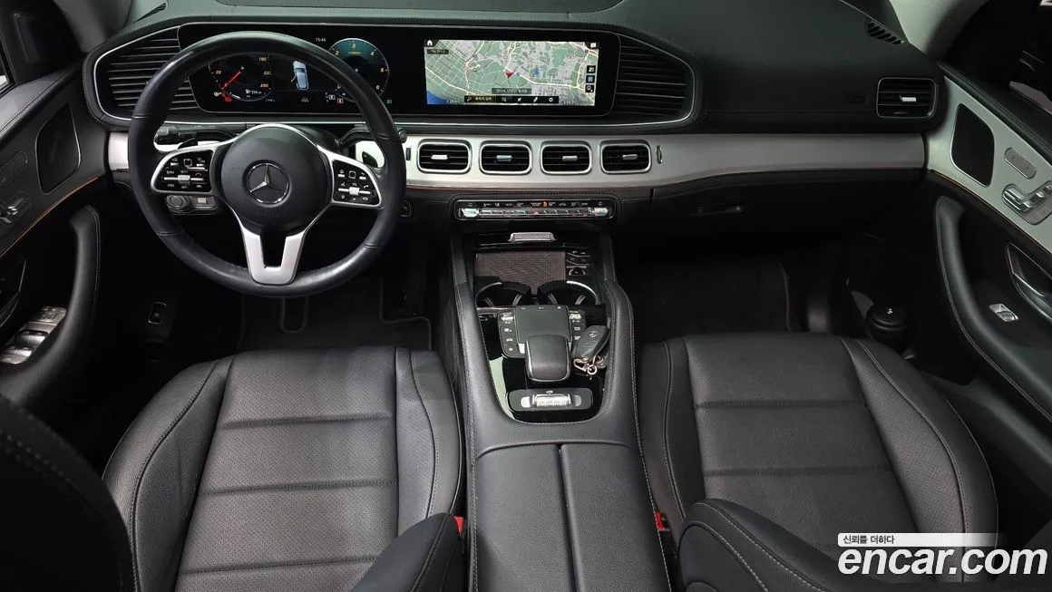 Mercedes-Benz GLE-Class — фото 7