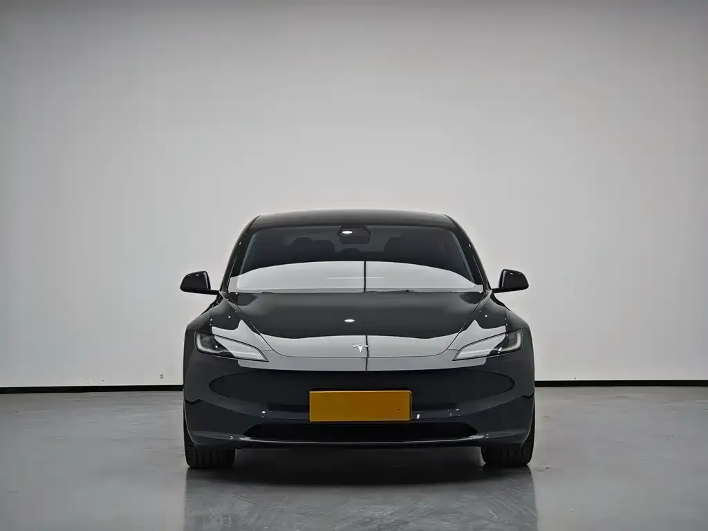 Tesla Model 3 2025 из CN, фото 2