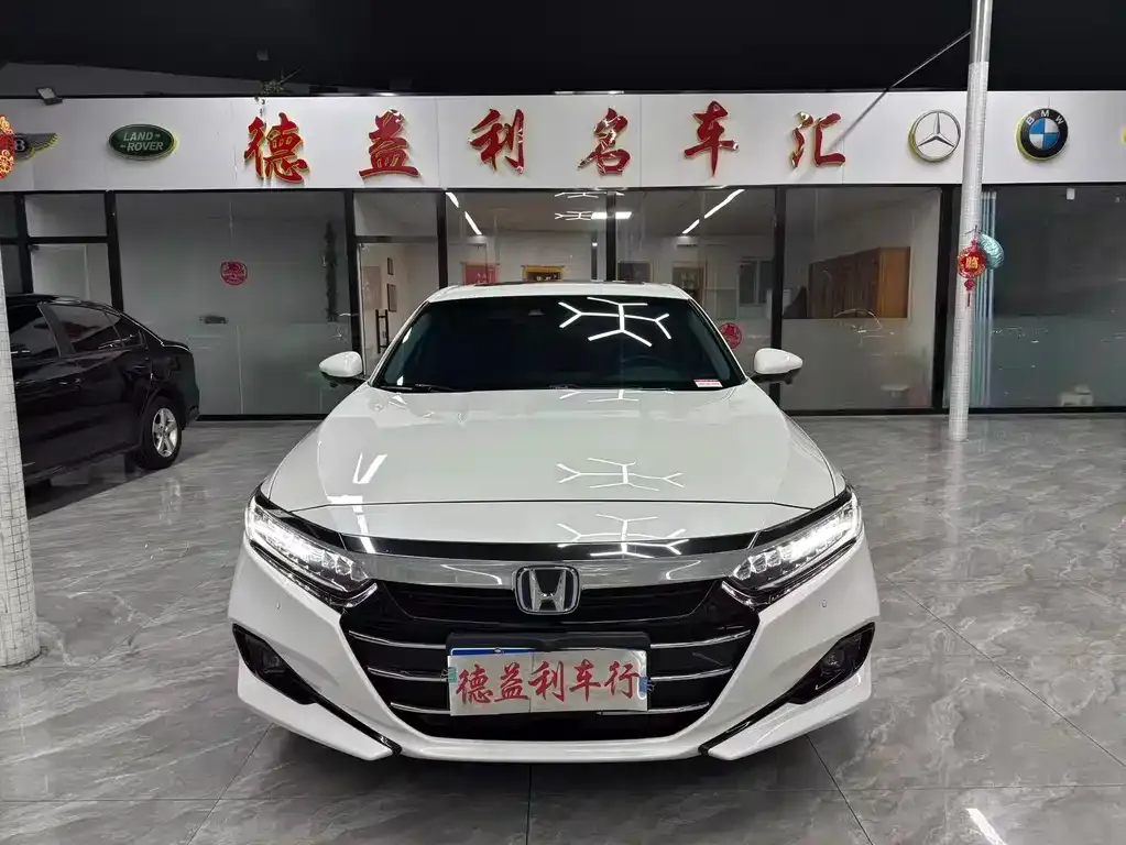 Honda Accord — фото 4