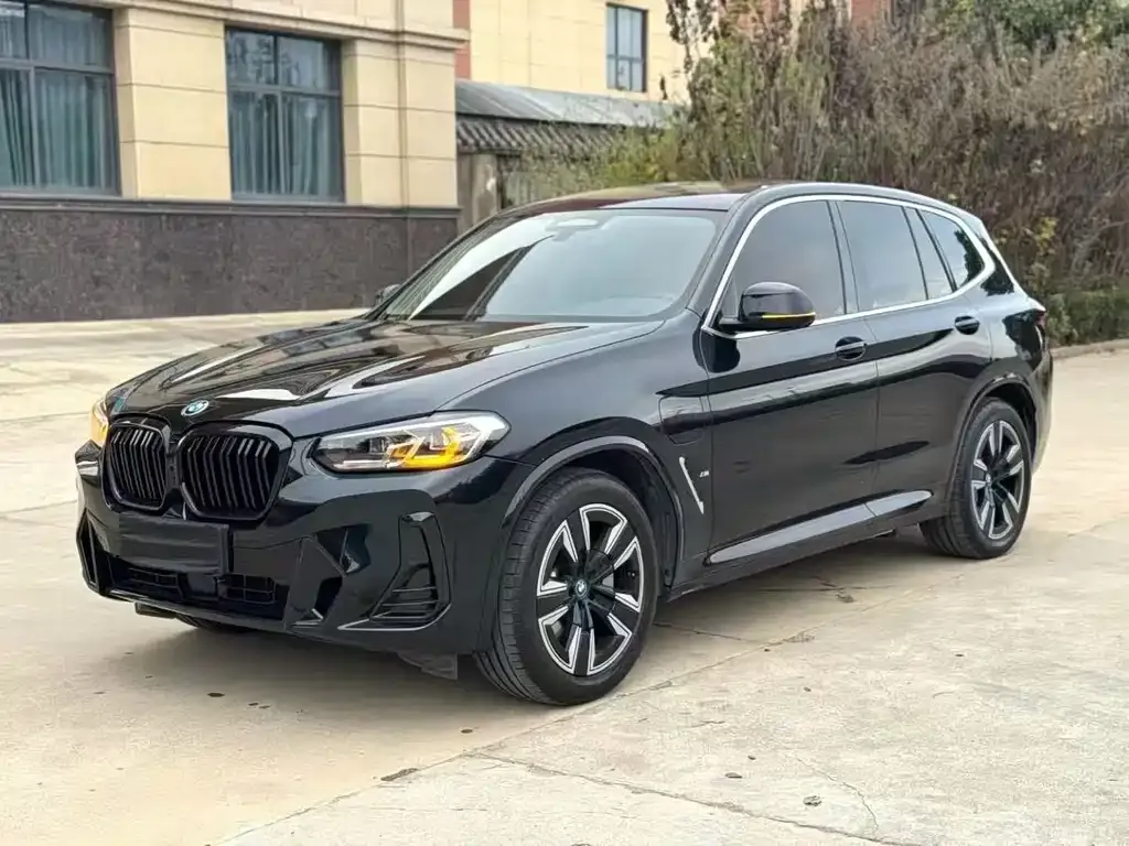 BMW iX3 2023 из CN, фото 3