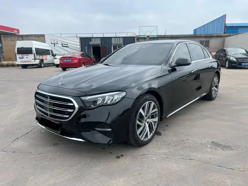 Mercedes-Benz E-Class 2024 из CN, фото 2