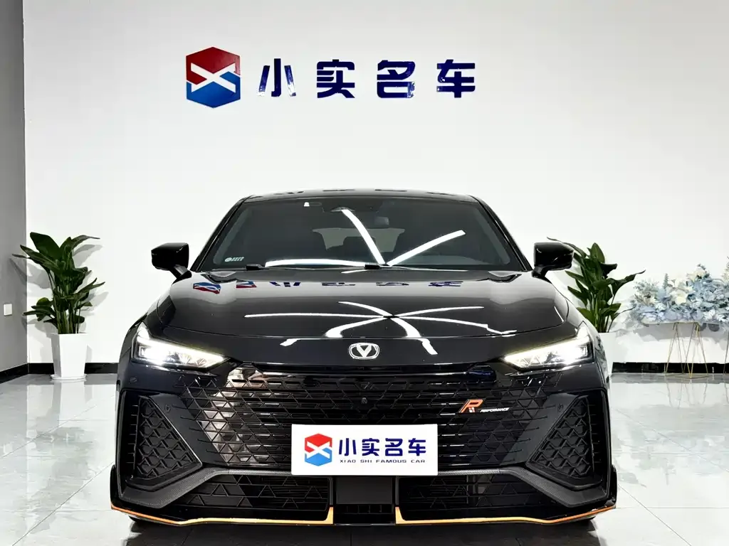 Changan UNI-V 2022 из CN, фото 2