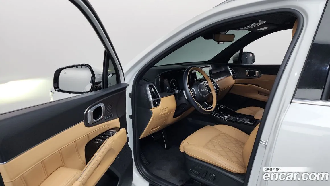 Kia Sorento — фото 10