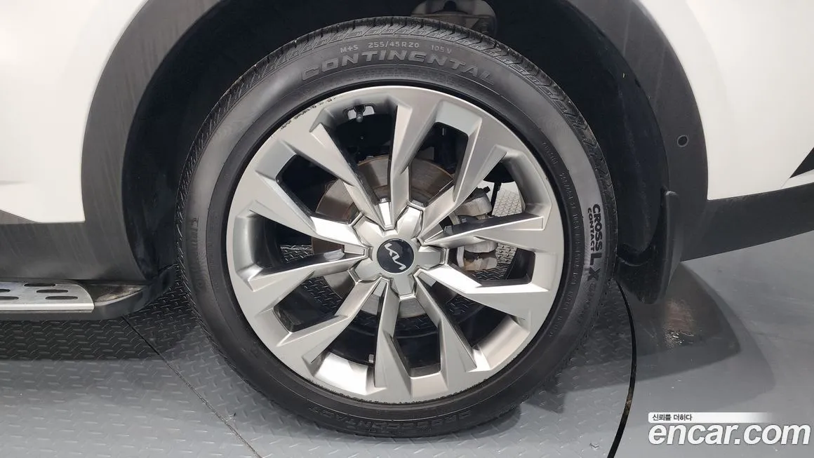 Kia Sorento — фото 5