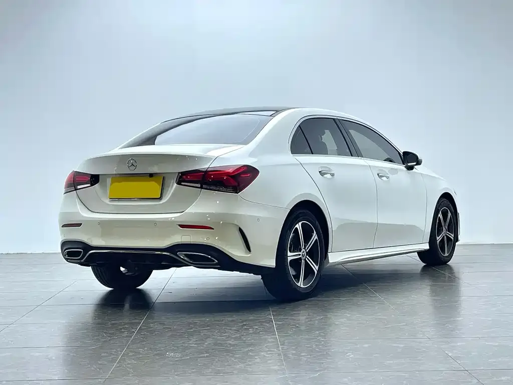 Mercedes-Benz A-Class 2023 из CN, фото 5