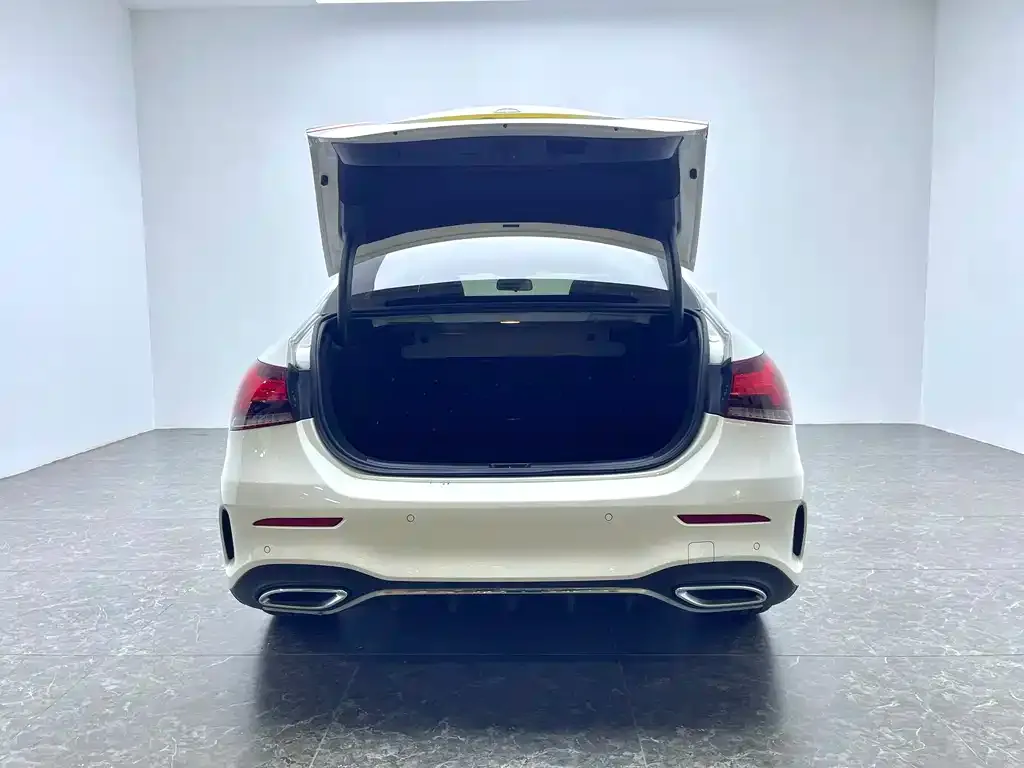Mercedes-Benz A-Class 2023 из CN, фото 9