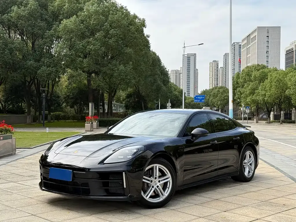 Porsche Panamera 2024 из CN, фото 1