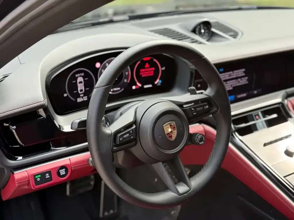 Porsche Panamera 2024 из CN, фото 8