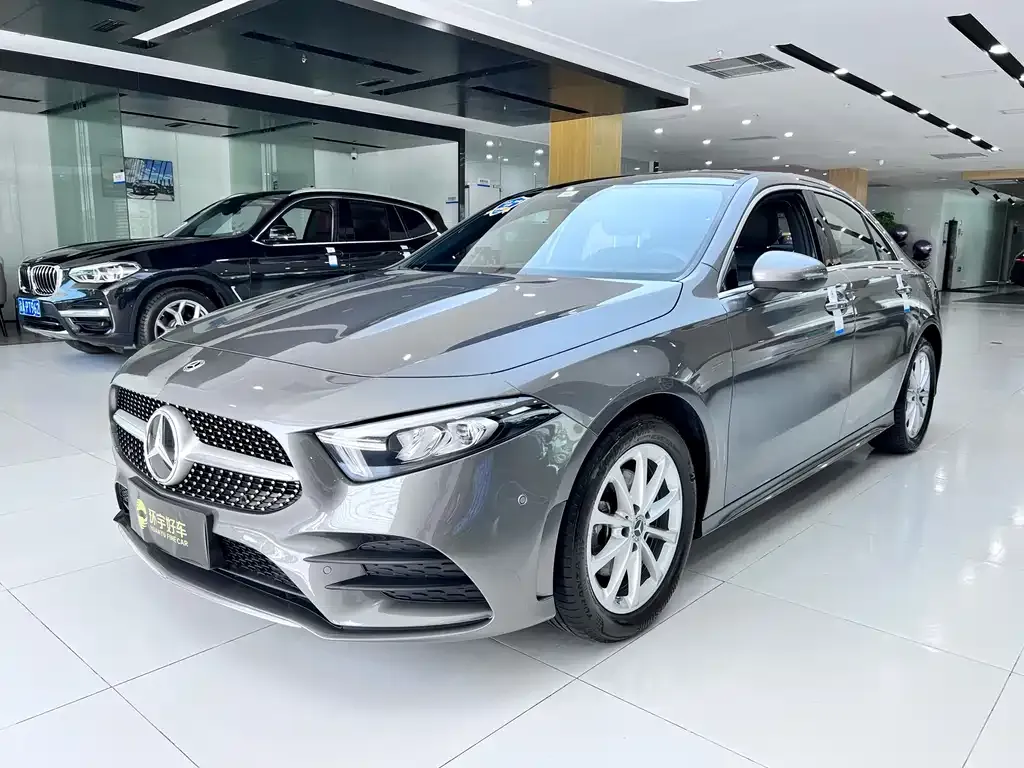 Mercedes-Benz A-Class — фото 1