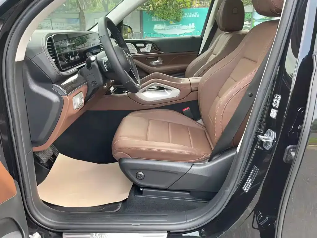 Mercedes-Benz GLE — фото 10