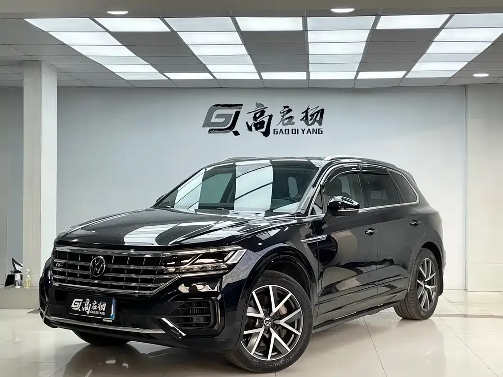 Volkswagen Touareg 2021 из CN, фото 1