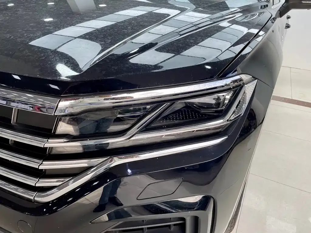 Volkswagen Touareg 2021 из CN, фото 4
