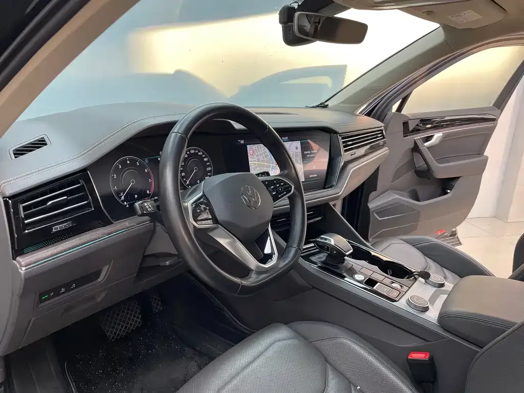 Volkswagen Touareg 2021 из CN, фото 5