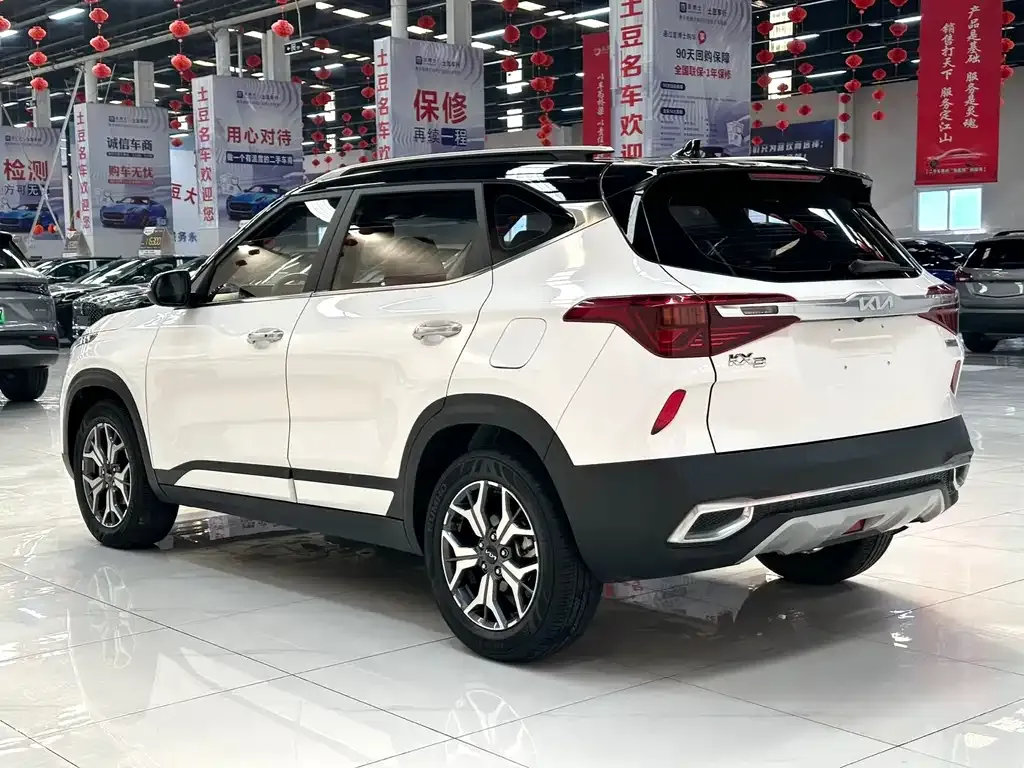 Kia KX3 2022 из CN, фото 4