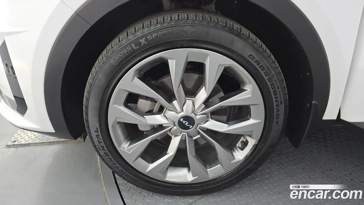 Kia Sorento — фото 5