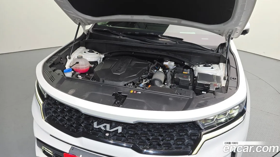 Kia Sorento — фото 6