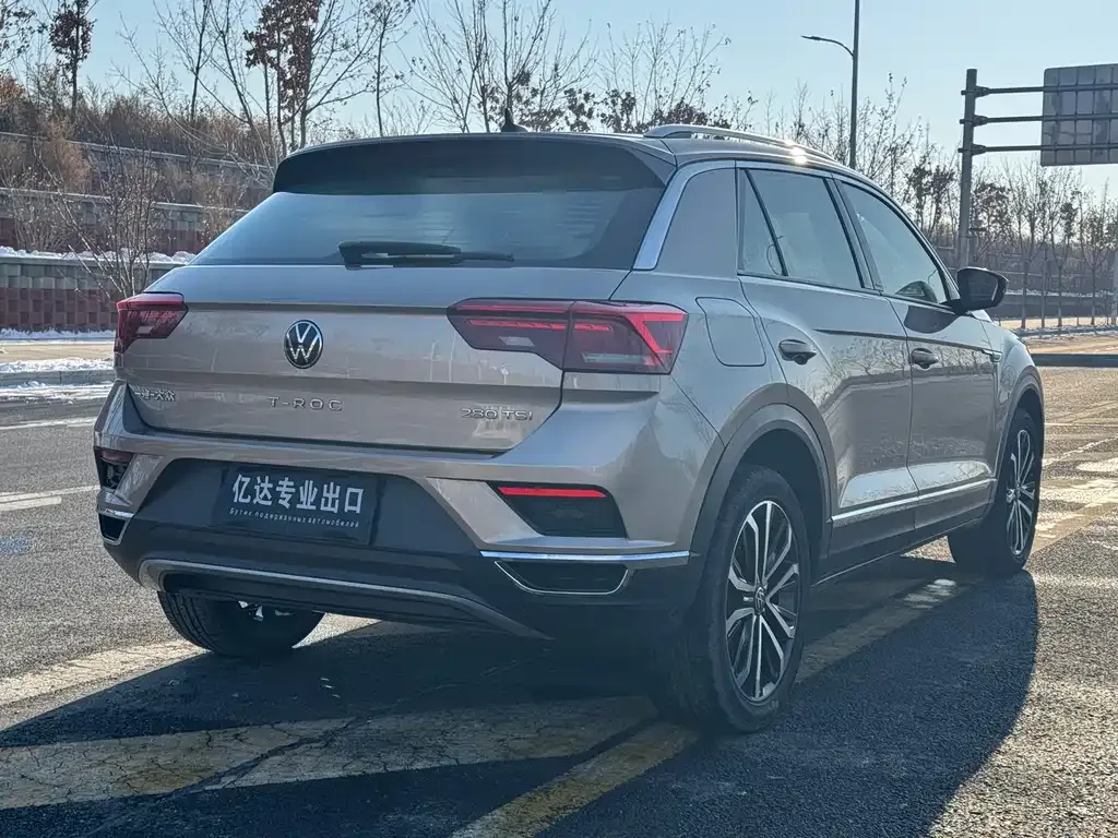 Volkswagen T-Roc 2021 из CN, фото 5