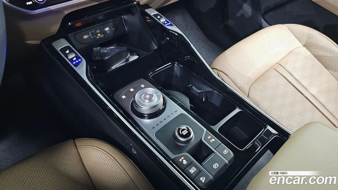 Kia Sorento — фото 9