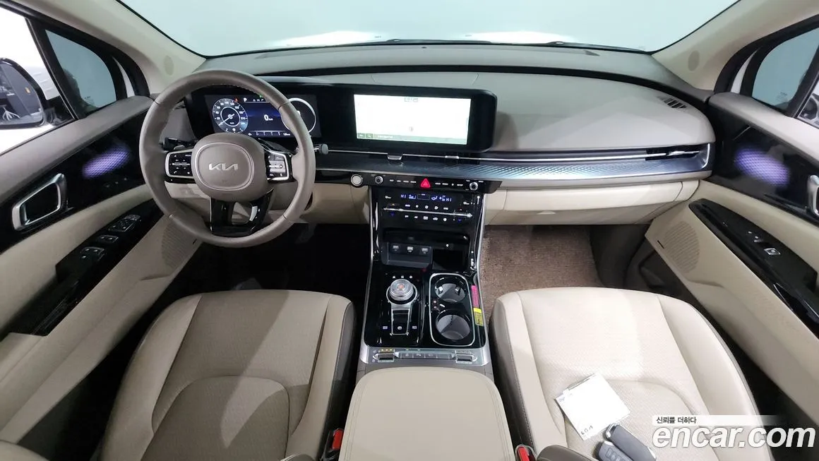 Kia Carnival — фото 7