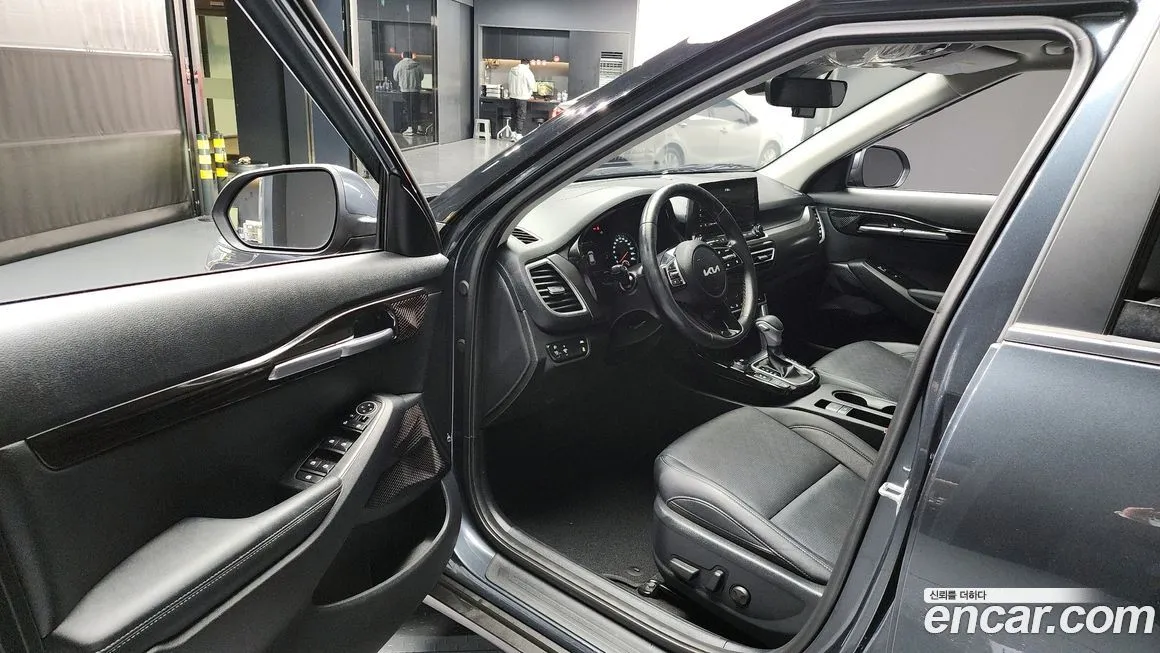 Kia Seltos 2023 из KR, фото 10