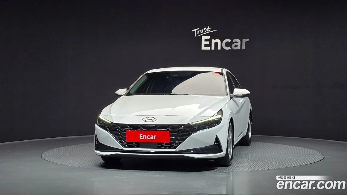 Hyundai AVANTE — фото 3