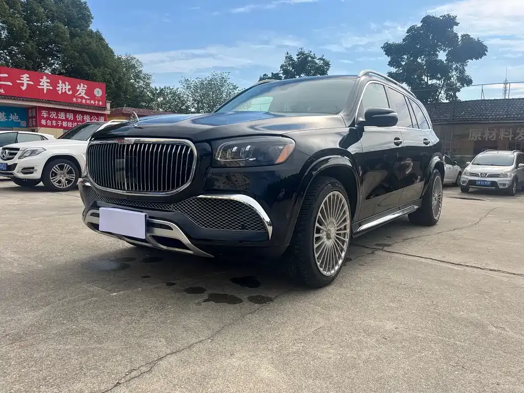 Mercedes-Benz GLS — фото 1
