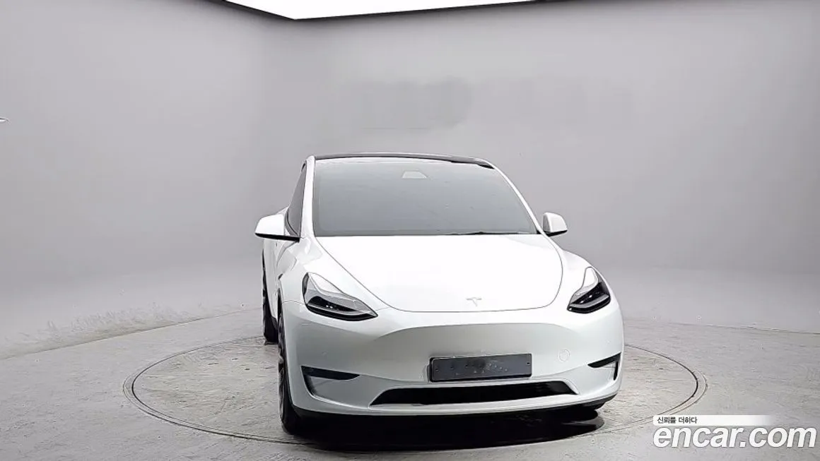 Tesla Model Y 2021 из KR, фото 3