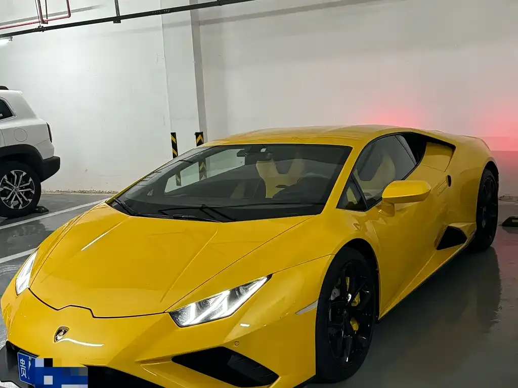 Lamborghini Huracan — фото 1