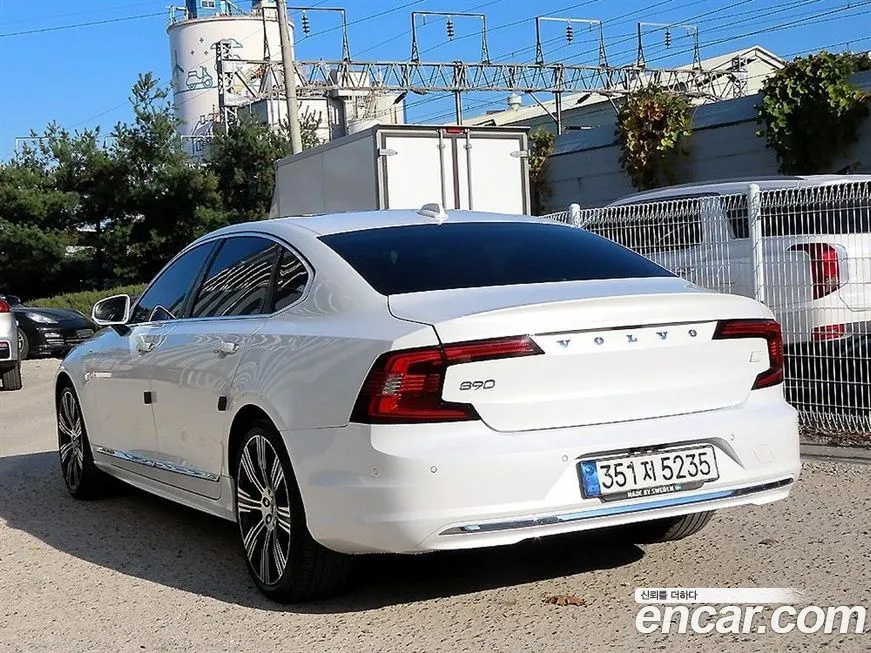 Volvo S90 2022 из KR, фото 3